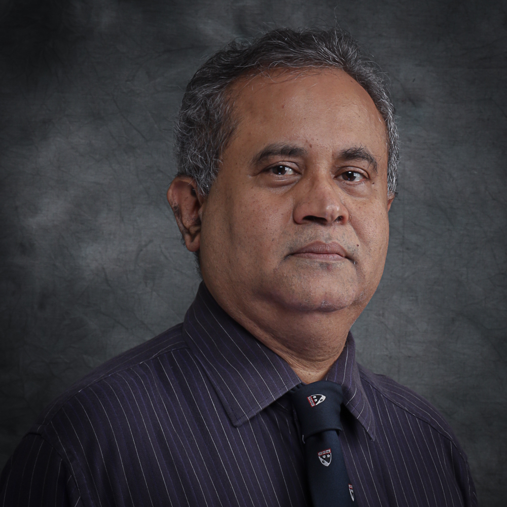 Professor Dr Indraneil Das